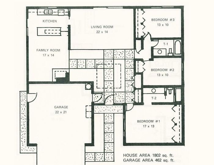 Carter Sparks Plan 1431 — Three Bedrooms